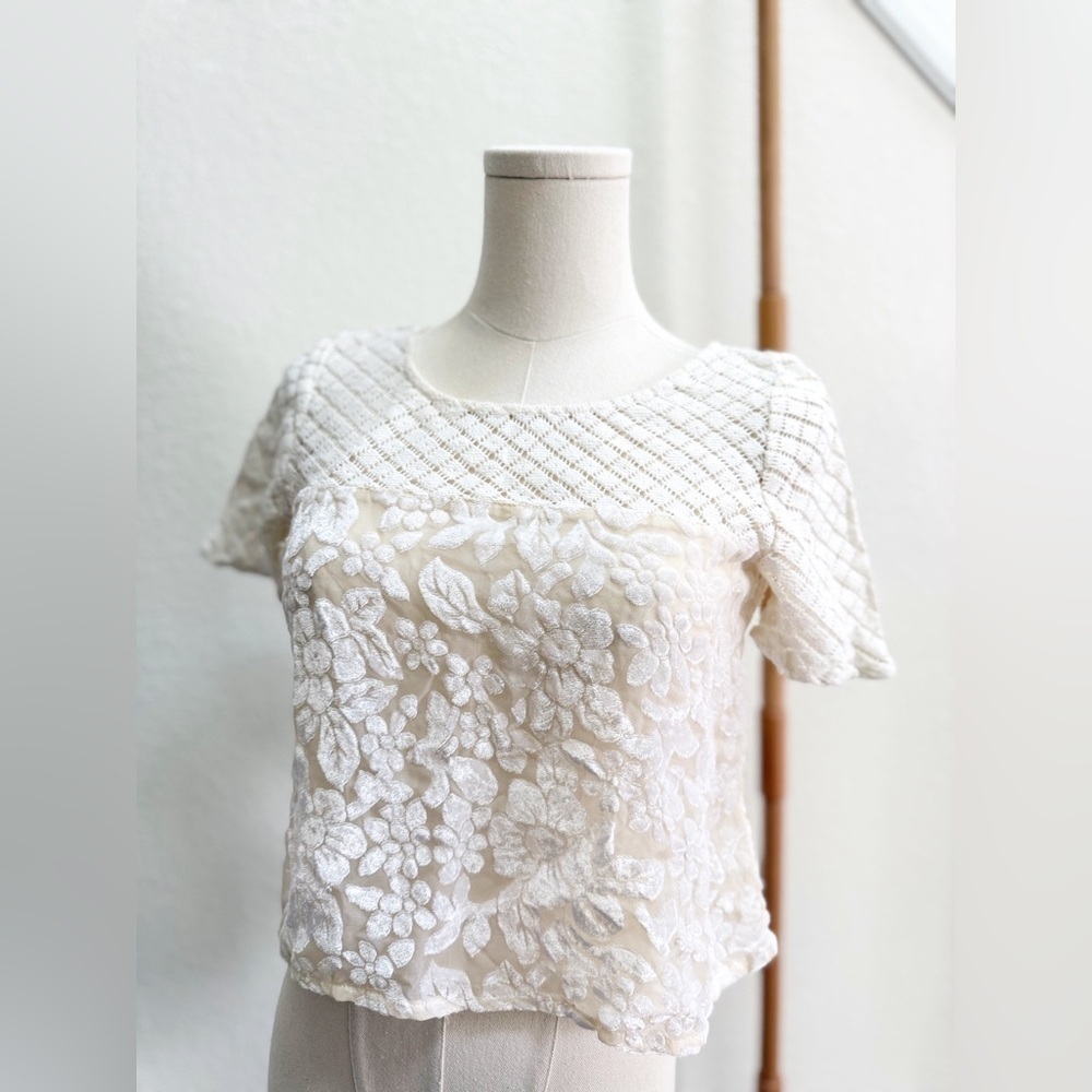 Abercrombie & Fitch White Ivory Floral Lace Short Sleeve Top Women’s Size XS